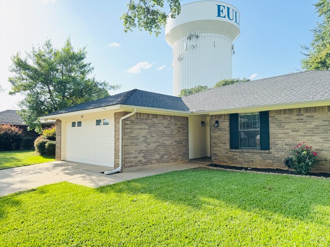Building Photo - 107 Ginger Ln
