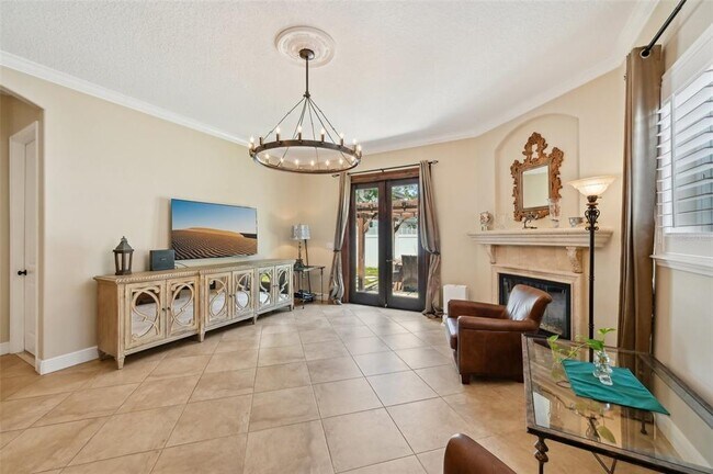 Building Photo - 2221 Bahia Vista St