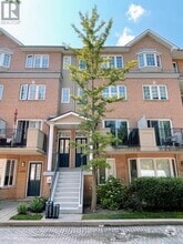 Building Photo - 28-1228 Sommerset Way
