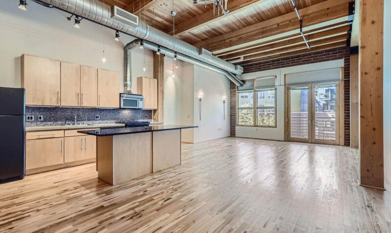 Foto principal - 2955 Inca St