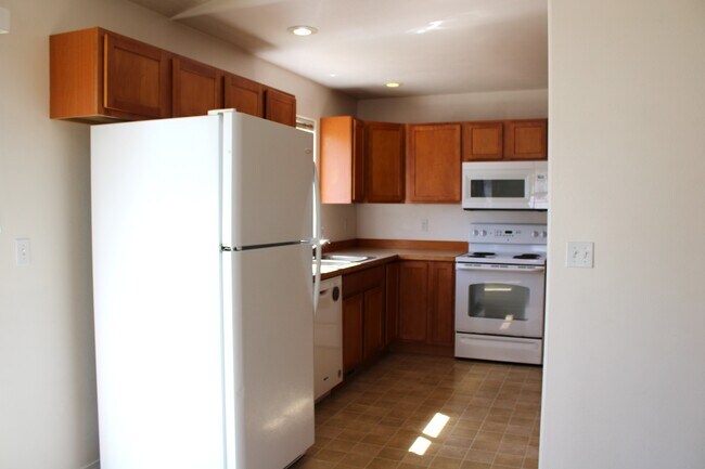 Foto del edificio - 1503 Trisha Way