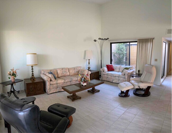 Foto del edificio - 3168 Sonata Dr