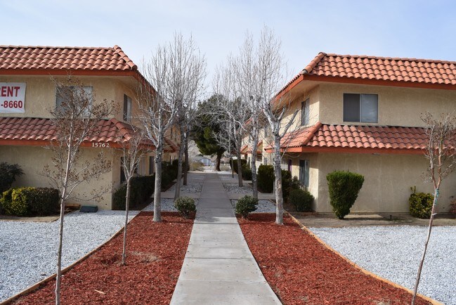 Foto del edificio - 15774 Tuscola Rd