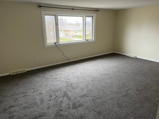 Sala de estar - 29 Sandy Ln