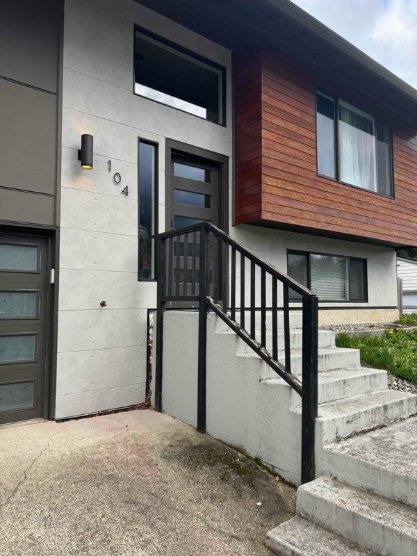 Photo - 104 NW Royal Ct House