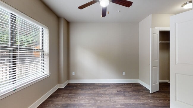 Interior Photo - Savoye