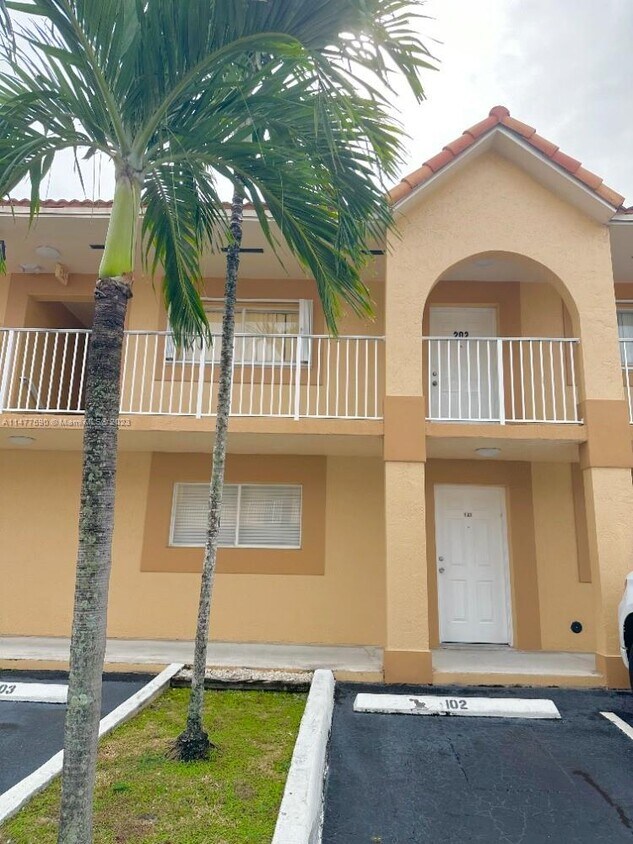 7011 W 29th Ave Unit 102, Hialeah, FL 33018 Apartment for Rent in