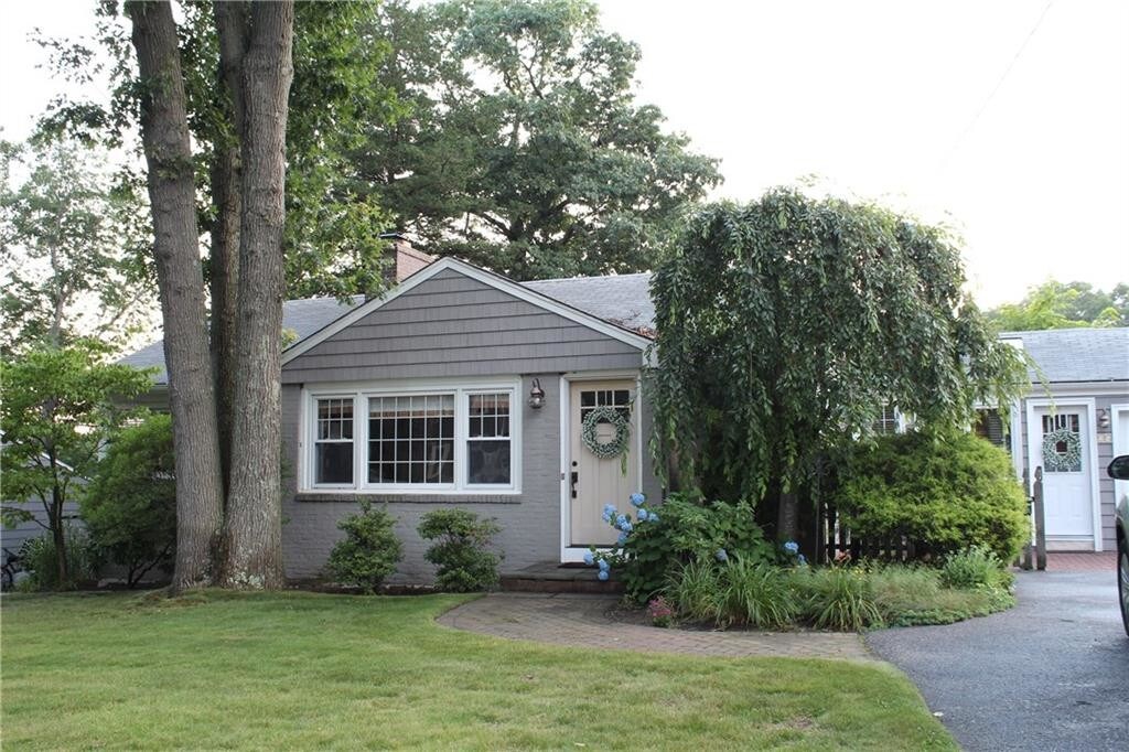 Primary Photo - 25 Mt View Dr