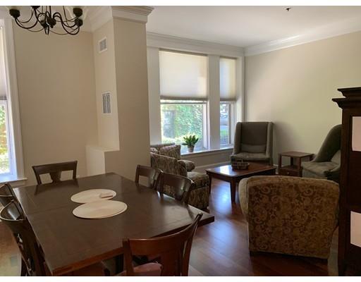 Building Photo - 401 Marlborough St