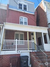Building Photo - 6 5th Ave