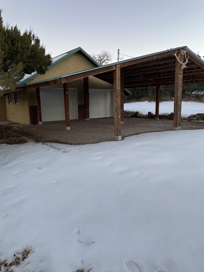 Building Photo - 19 Bobcat Hill Rd
