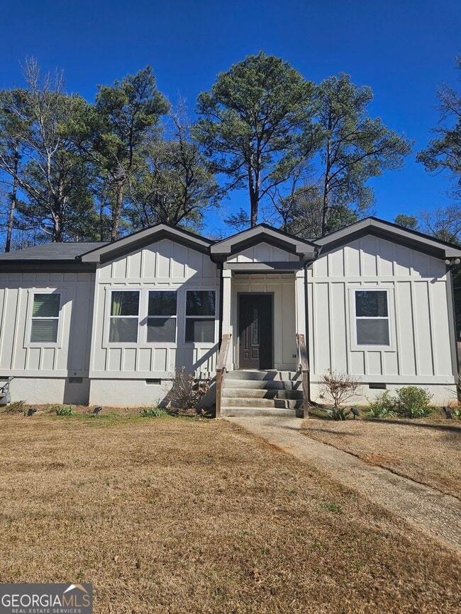 Building Photo - 1718 Line St