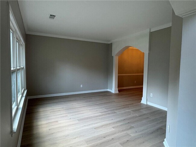 Foto del edificio - 340 Belmont Chase Ct