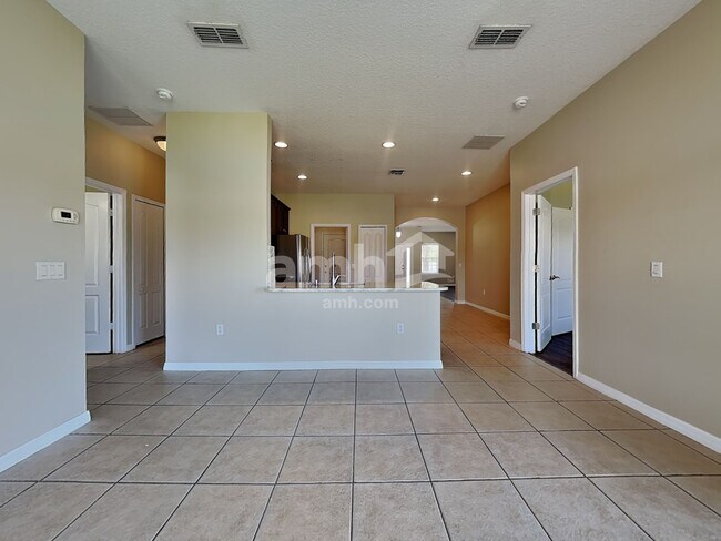 Building Photo - 3189 Dasha Palm Dr