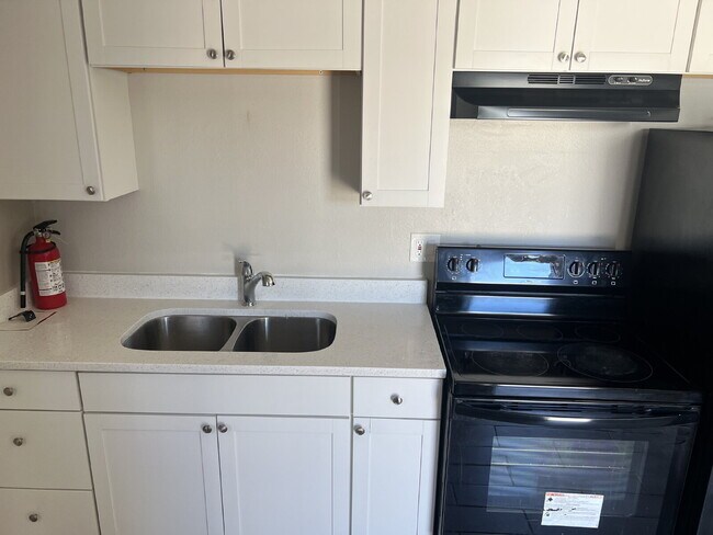 Building Photo - North Phoenix Updated Rental