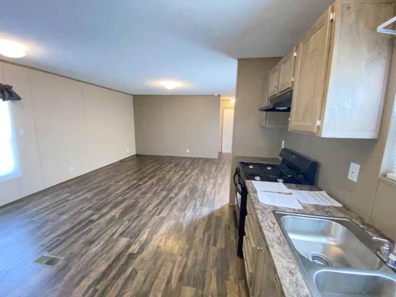 Foto principal - 225 W Fambrough St