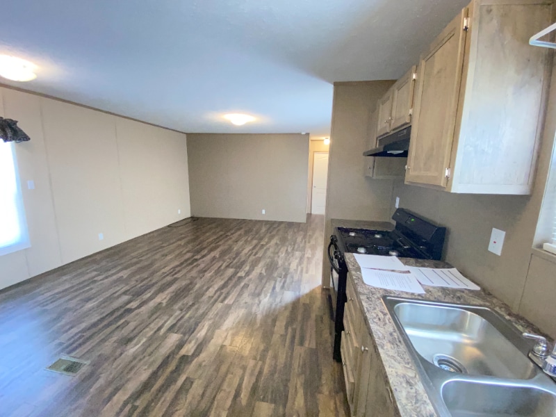 Photo - 225 W Fambrough St