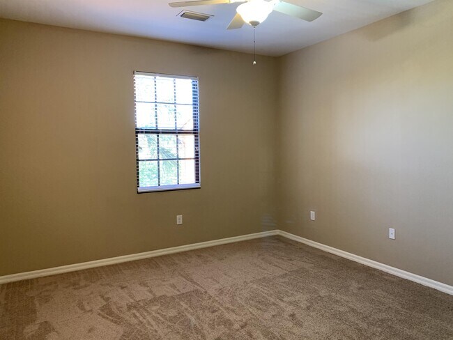 Building Photo - 8985 Cambria Cir
