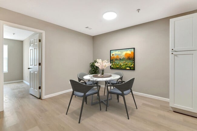Interior Photo - Creekside Apartments