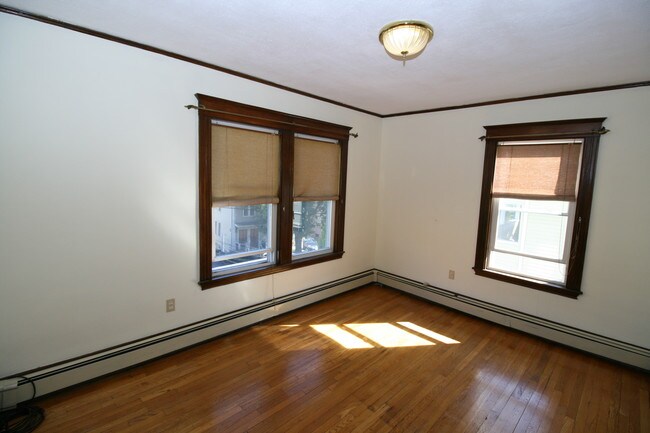 Building Photo - 39 Park Ave