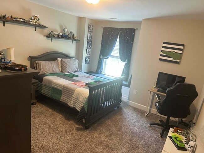 Building Photo - 2 Story Home Located in Dunham Marsh - Ava...
