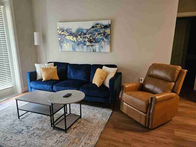 Foto del edificio - 9600 Blue Mound Rd
