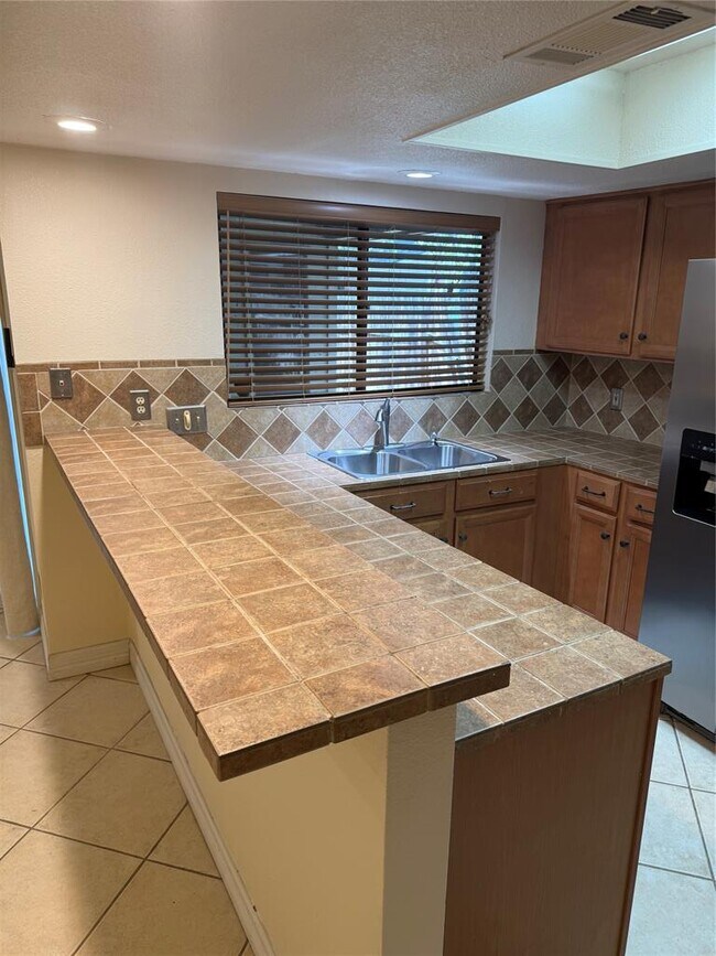Foto del edificio - 8508 Mesa Dr