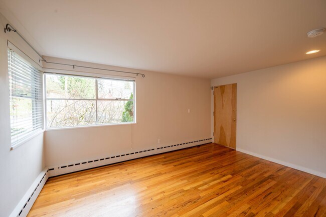 Building Photo - 2113 N 37th St