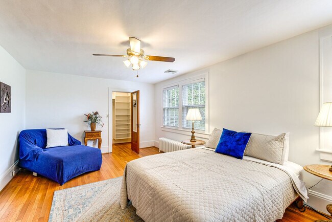 Foto del edificio - 1242 Laurel St SE