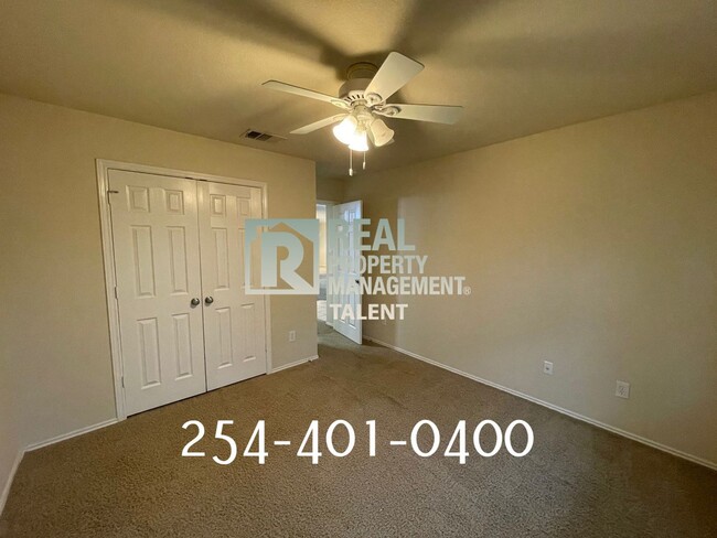 Foto del edificio - 3-bedroom, 2-bathroom home located  in Waco