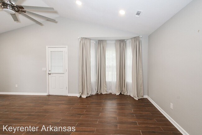 Foto del edificio - 3 br, 2 bath House - 3252 W Woodridge Drive