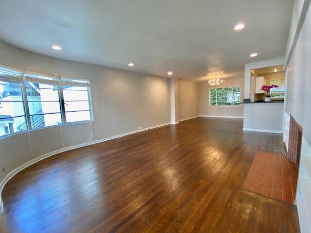 Living Room - 428 S Spalding Dr