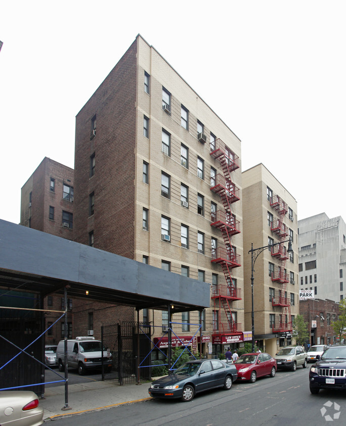 Foto del edificio - 181 E 161st St