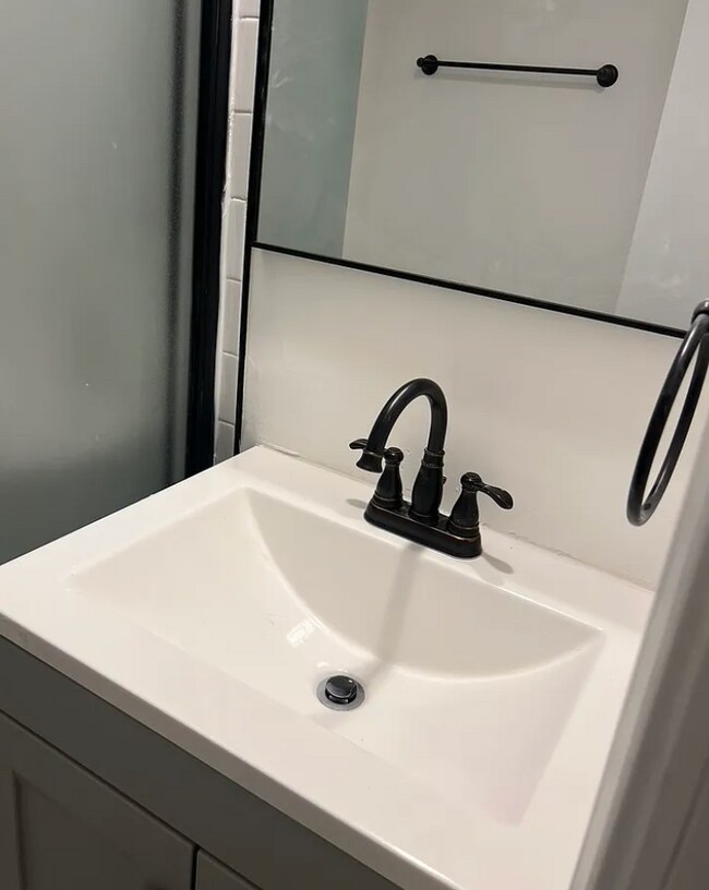 Foto del edificio - 2001 Hogback Rd