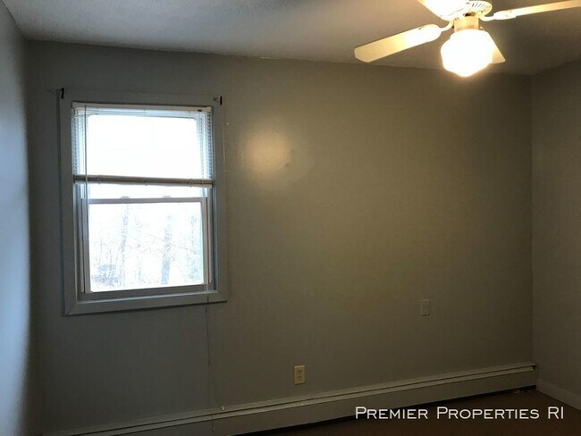 Building Photo - 663 Bernon St