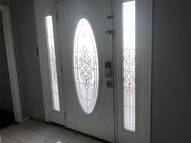 Foto del edificio - 3811 Eisenhower Rd