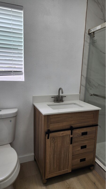 Foto del edificio - 10920 Lillian Ln