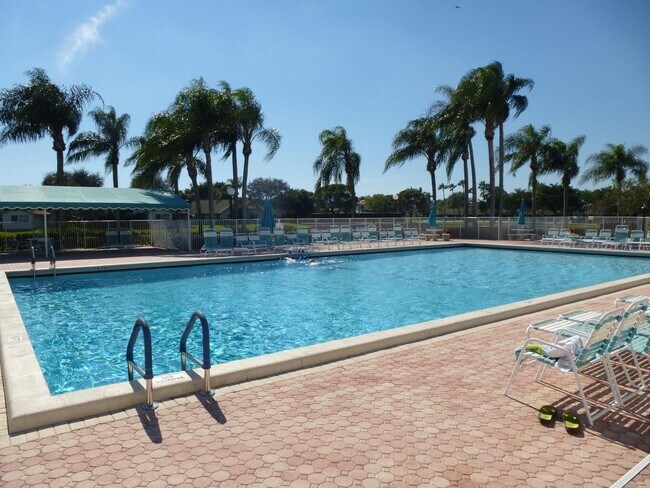 Building Photo - 4560 Catamaran Cir