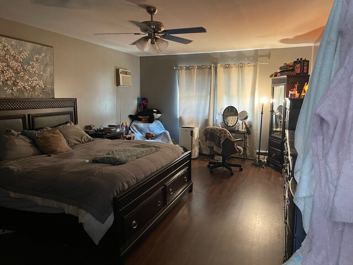 50 Hawkins Rd, Centereach, NY 11720 House for Rent in Centereach, NY