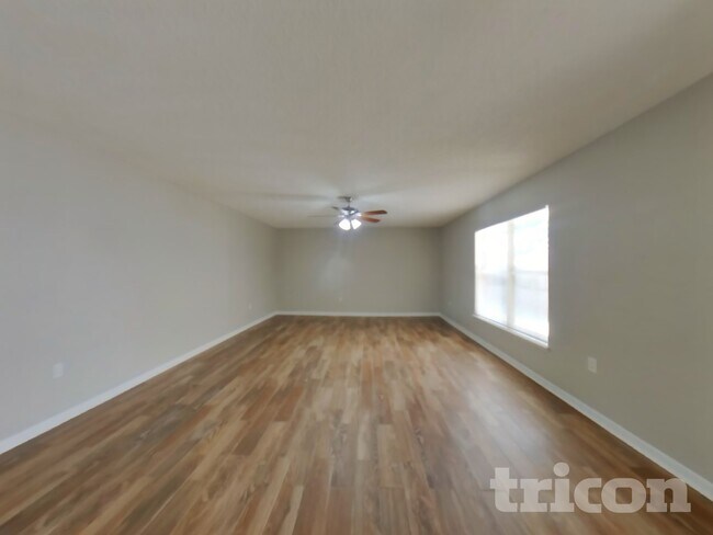 Foto del edificio - 2101 Ardencroft Dr