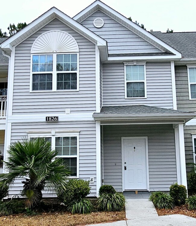 Building Photo - Stunning 3-Bedroom, 2.5-Bathroom Townhome ...