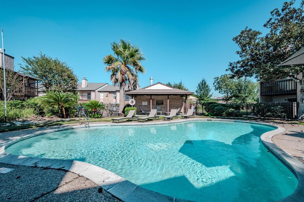 Foto principal - 1500 Bay Area Blvd