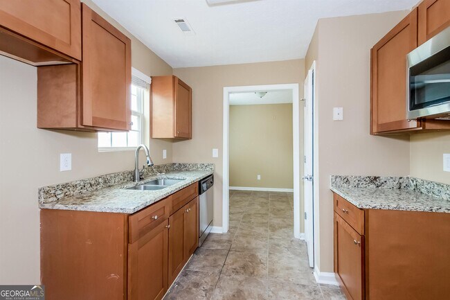 Building Photo - 115 Bramble Bush Trail
