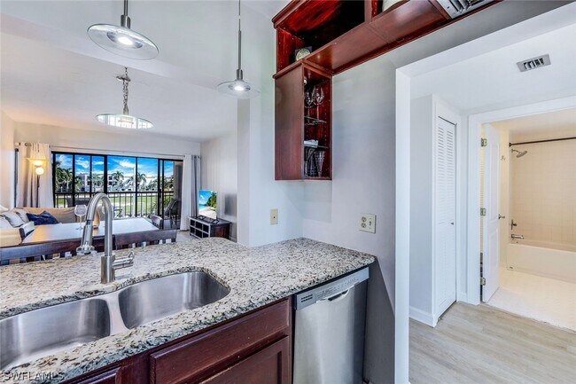 Foto del edificio - 803 River Point Dr