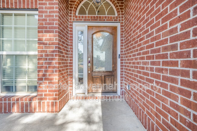 Building Photo - 4 Winslow Cir