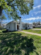 Building Photo - 3140 N 48th St