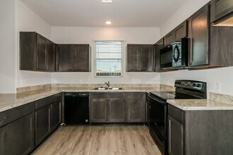 Building Photo - 2607 Bouvardia Wy