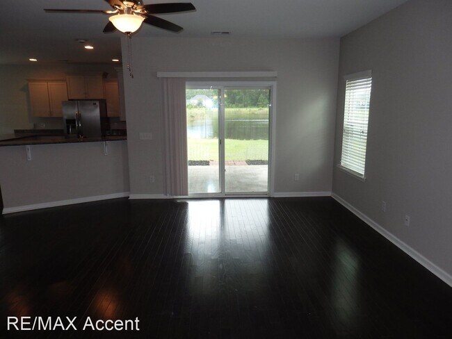 Building Photo - 4 br, 2.5 bath House - 98 McCrady Drive