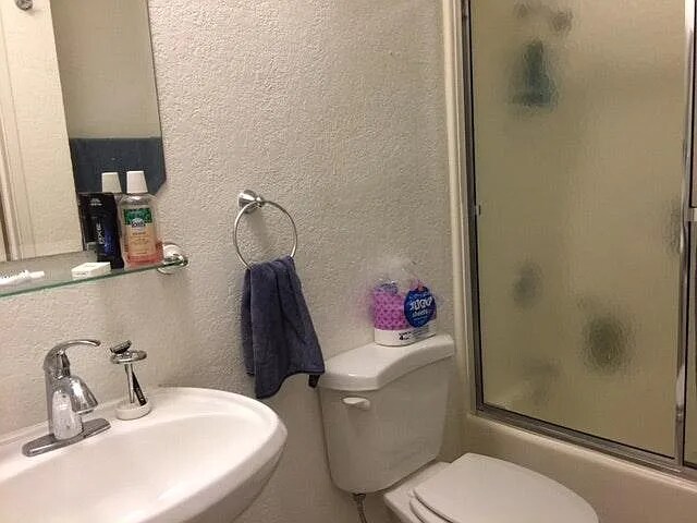 Foto del edificio - 2857 N Los Felices Rd