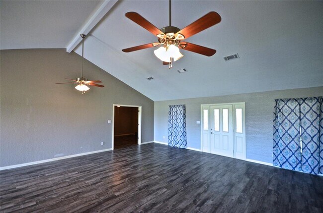 Building Photo - 3543 Tamarisk Ln
